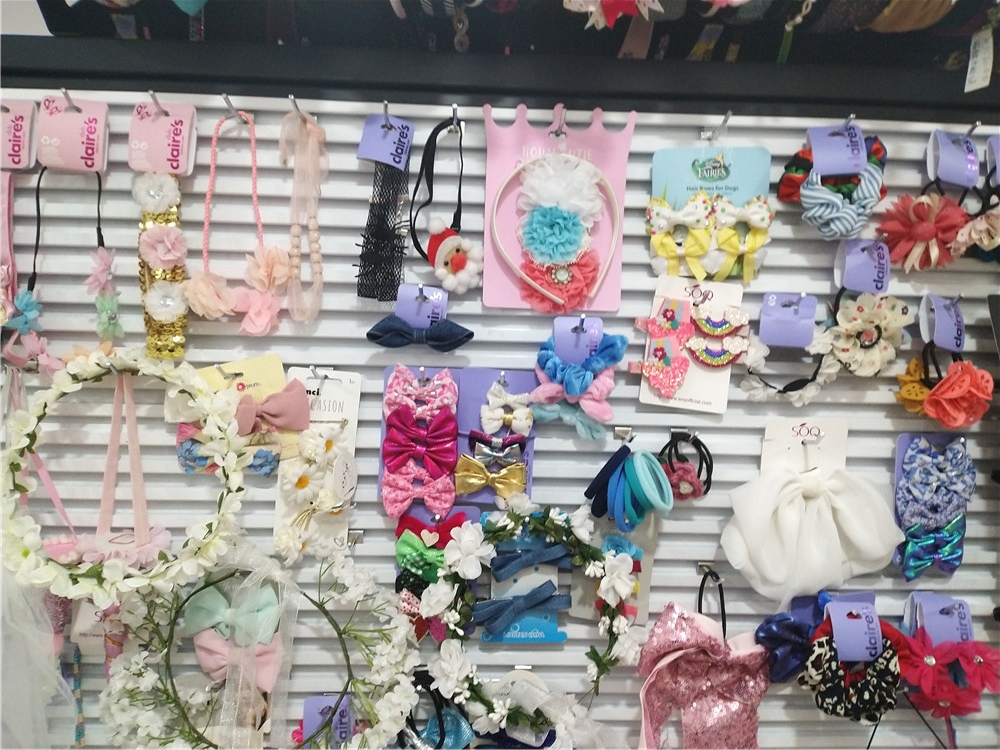 10 Famous Wholesale Hair Accessories Suppliers in the UK in 2023 - SOQ