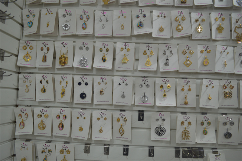 Stainless Steel Jewelry Wholesale and Manufacturer from China